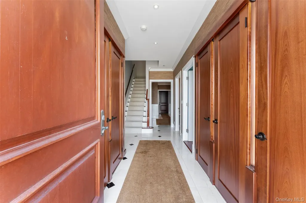163 W Main Street Tarrytown NY 10591