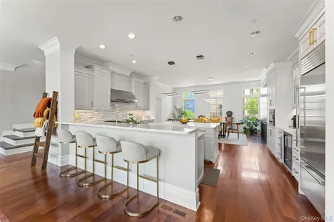 163 W Main Street Tarrytown NY 10591