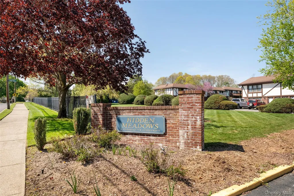 28 Bailey Court Middle Island NY 11953