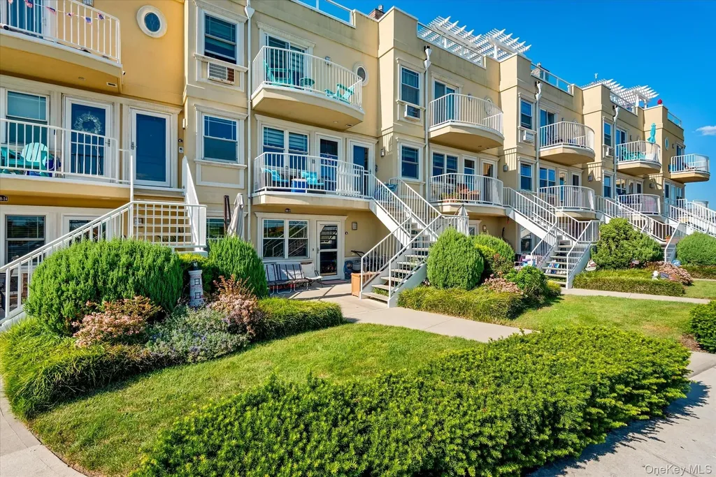 10012 Shore Front Parkway Rockaway Park NY 11694