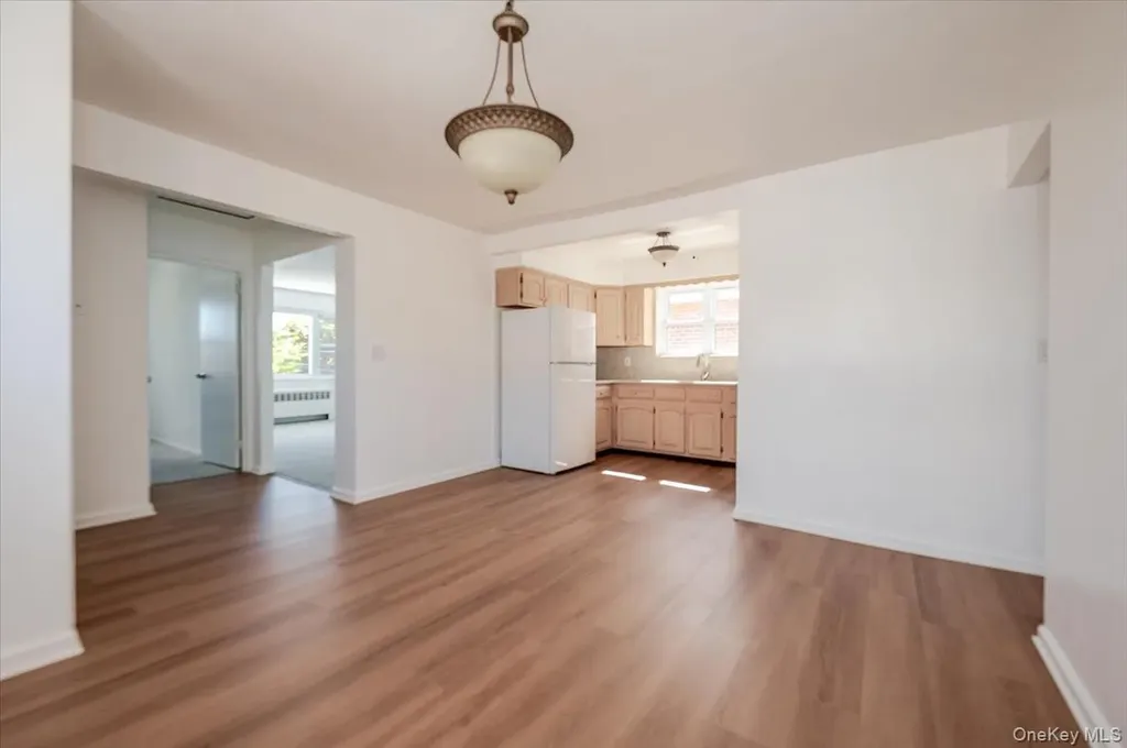 3166 Spencer Drive Bronx NY 10465
