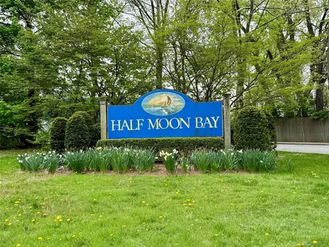 E-28 Half Moon Bay Marina Croton-on-hudson NY 10520
