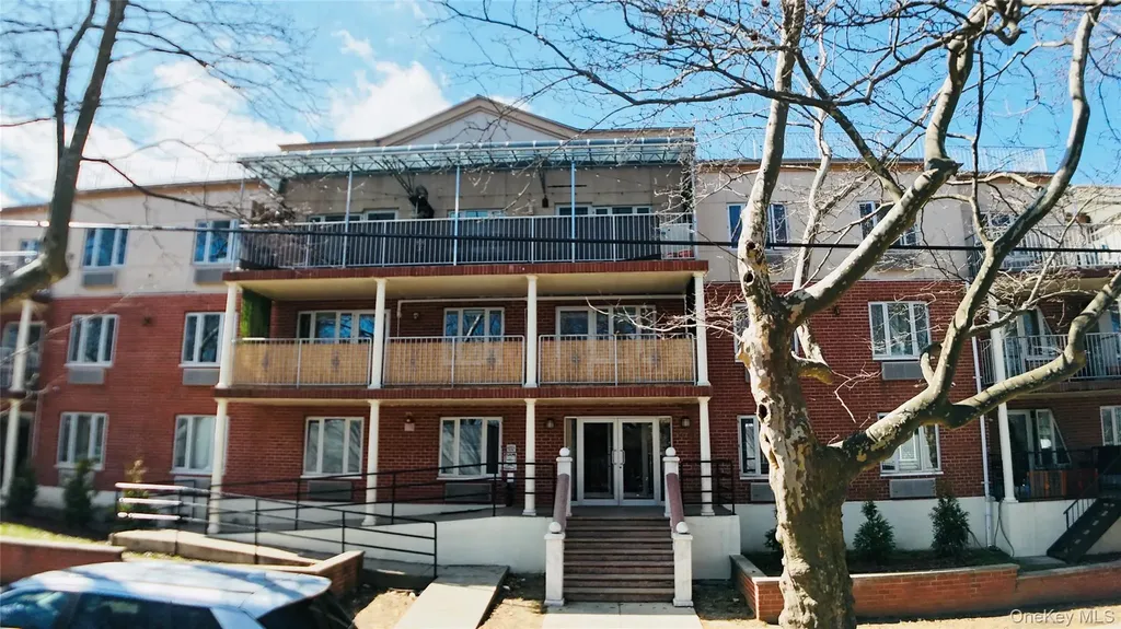 6434 Grand Central Parkway Forest Hills NY 11375