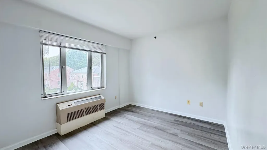 6434 Grand Central Parkway Forest Hills NY 11375