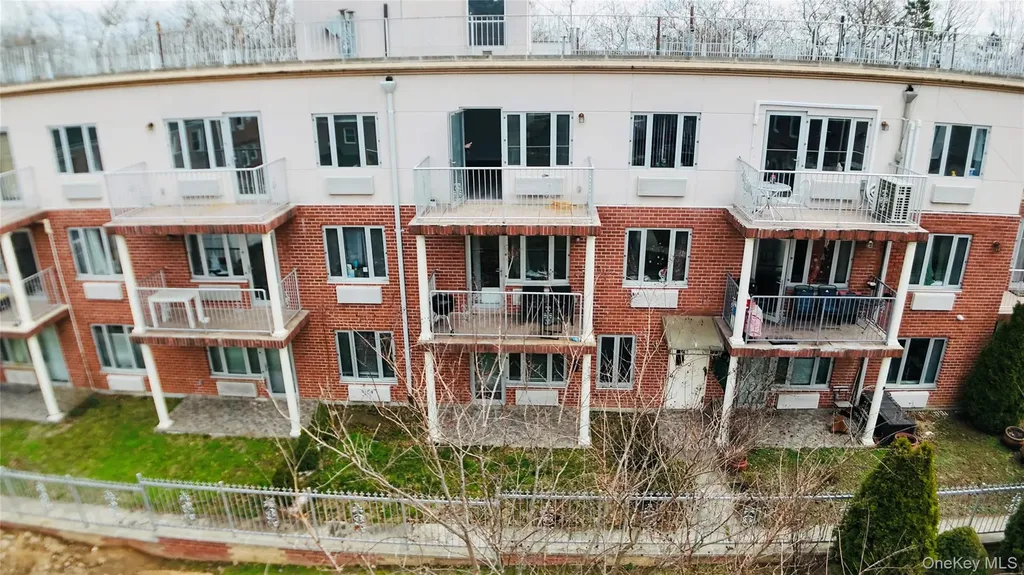 6434 Grand Central Parkway Forest Hills NY 11375