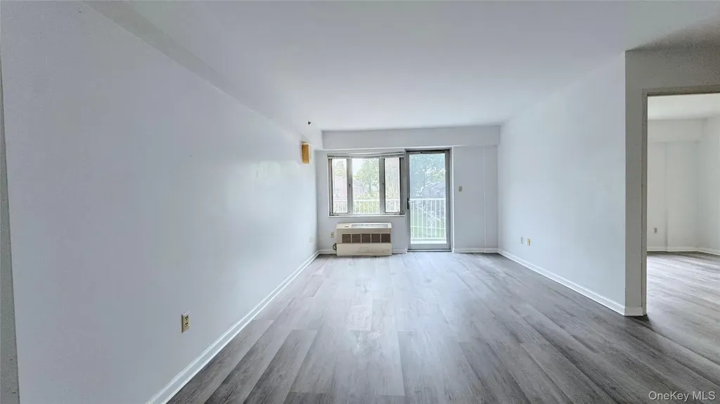 6434 Grand Central Parkway Forest Hills NY 11375