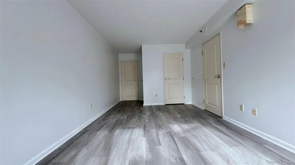 6434 Grand Central Parkway Forest Hills NY 11375