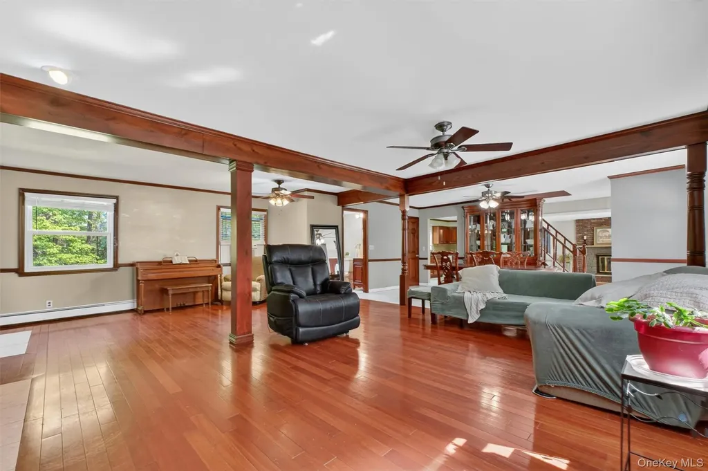 14 Victor Lane Poughkeepsie NY 12601