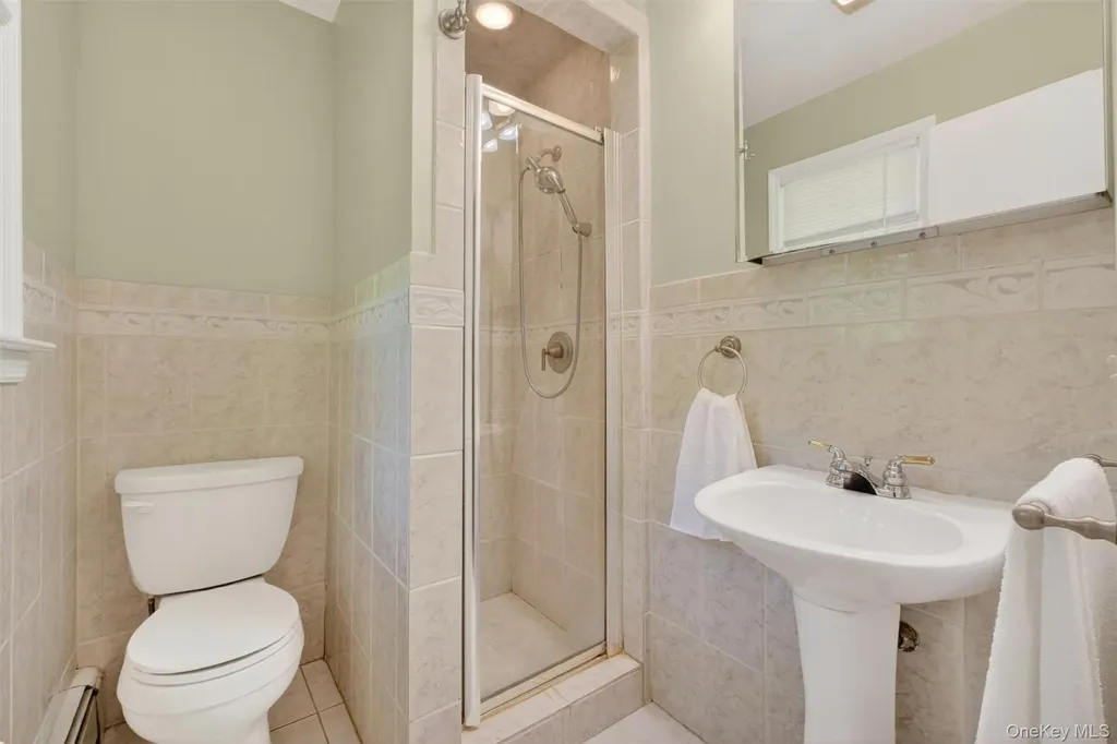 14 Victor Lane Poughkeepsie NY 12601