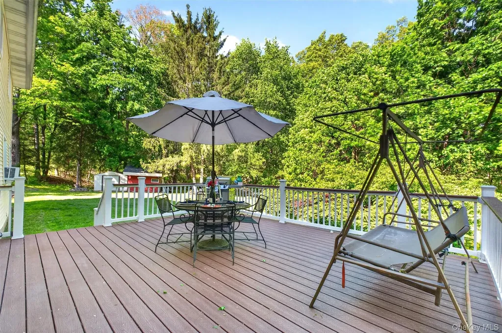 14 Victor Lane Poughkeepsie NY 12601