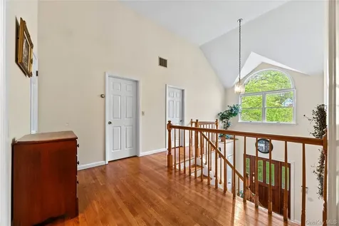 3 Anita Court Cortlandt Manor NY 10567