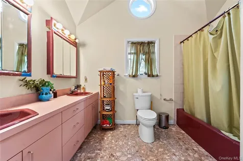 3 Anita Court Cortlandt Manor NY 10567