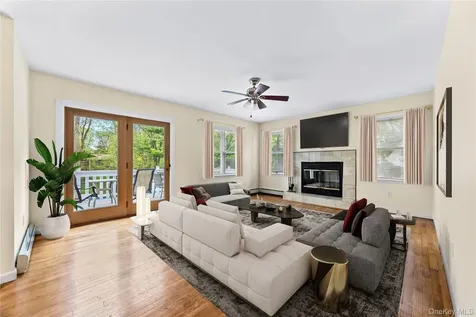 3 Anita Court Cortlandt Manor NY 10567
