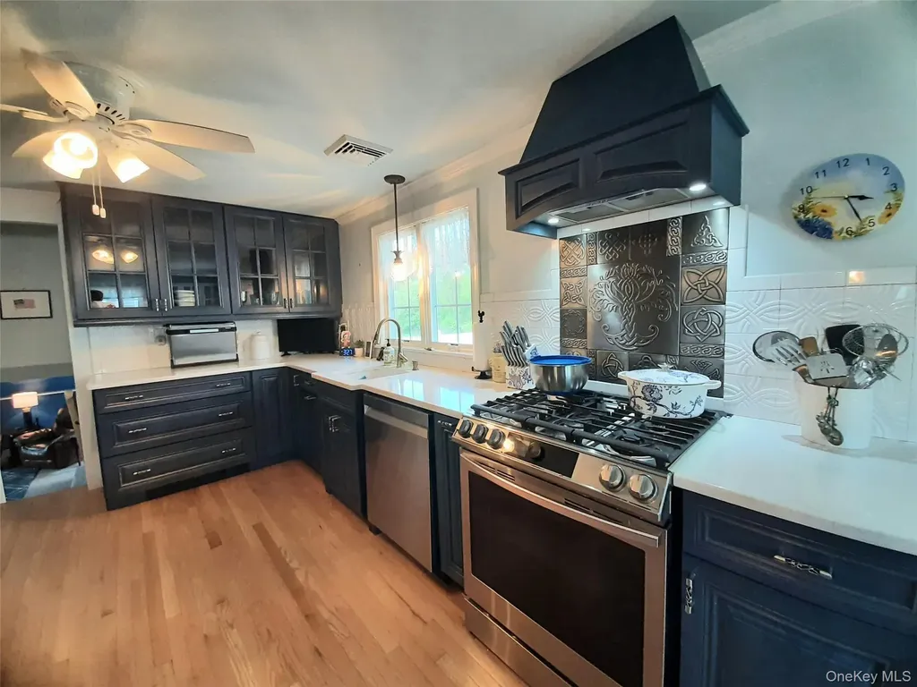 13 Regency Drive Wappingers Falls NY 12590