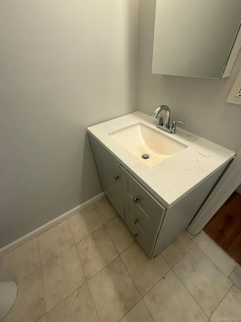 675 S Long Beach Avenue Freeport NY 11520