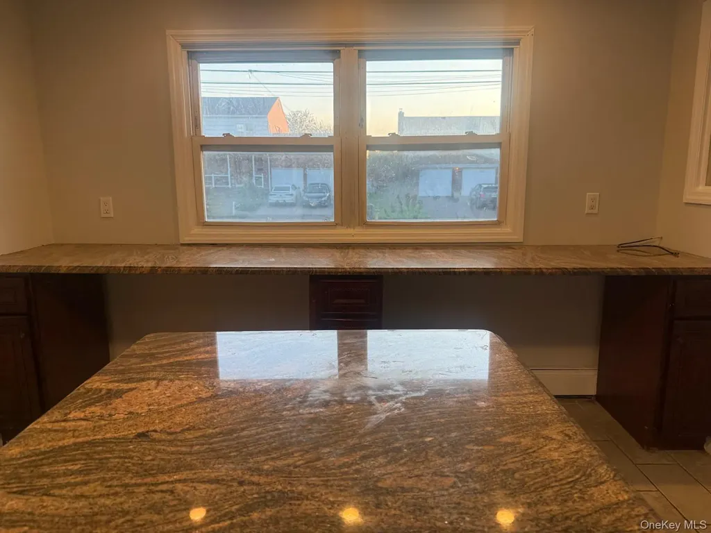 675 S Long Beach Avenue Freeport NY 11520