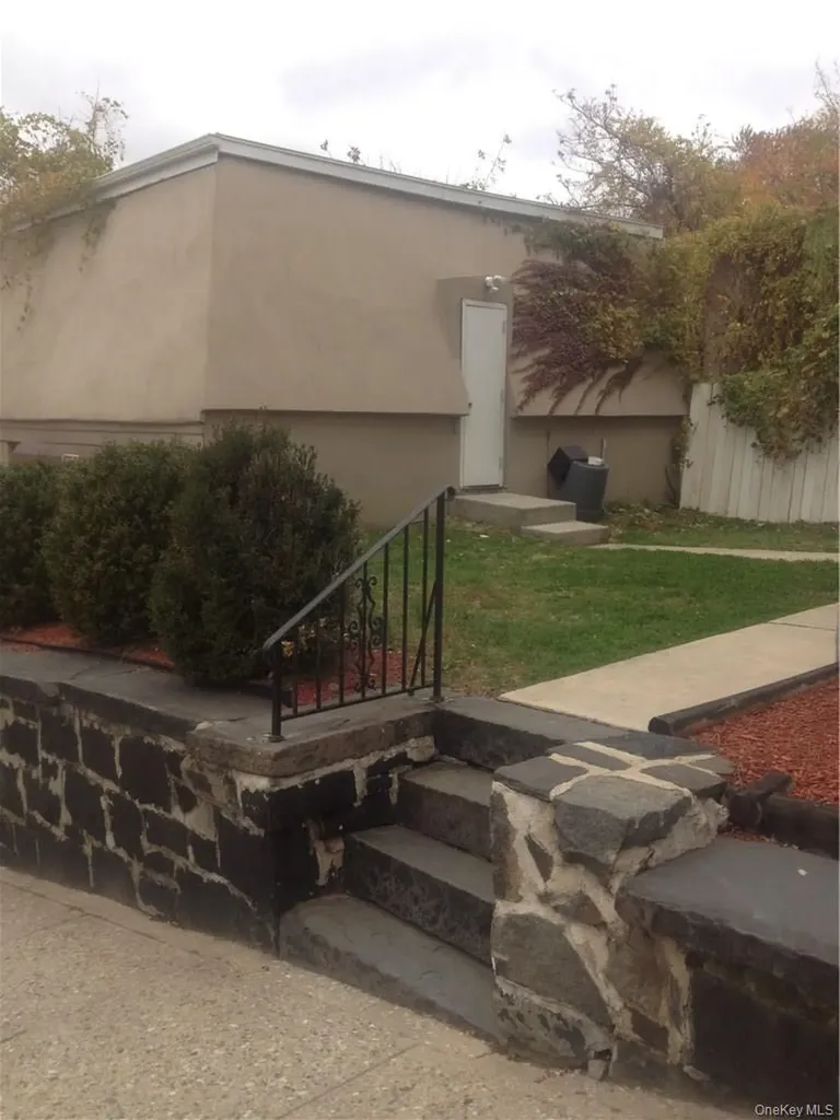 153 Warburton Avenue Yonkers NY 10701
