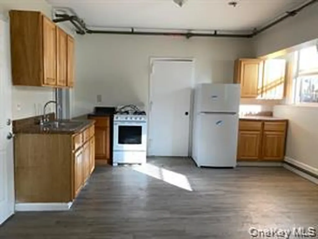 153 Warburton Avenue Yonkers NY 10701
