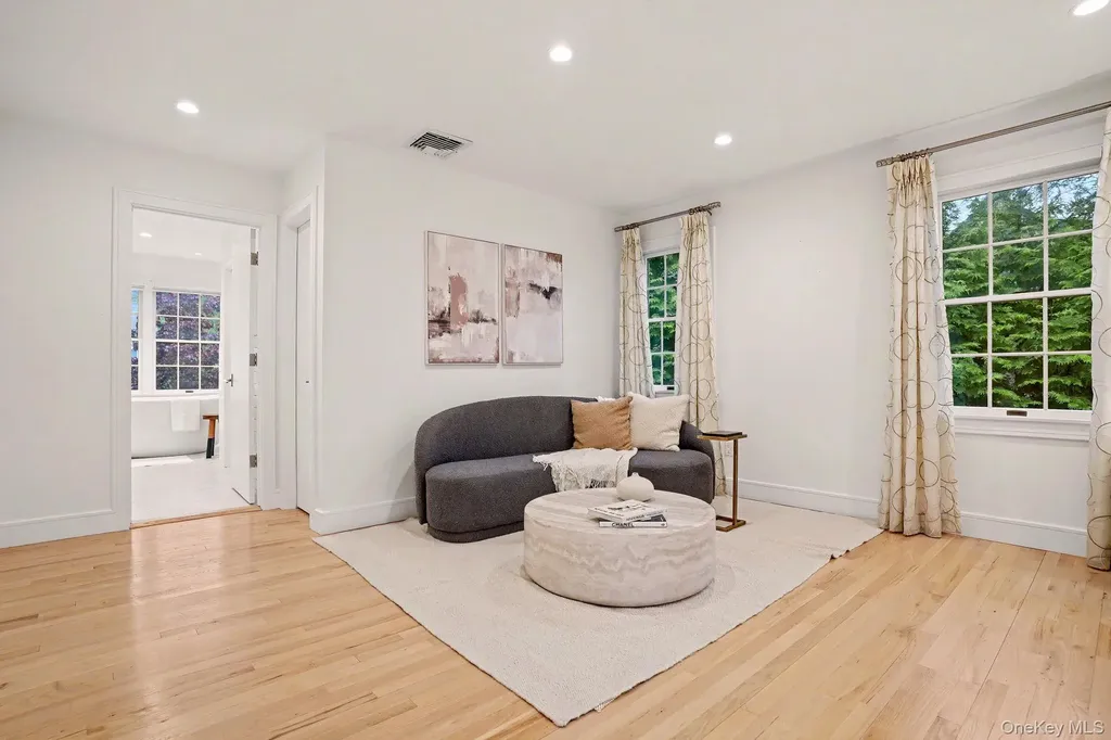 14 Windmill Lane Scarsdale NY 10583