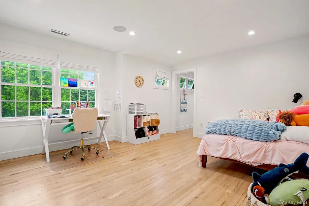 14 Windmill Lane Scarsdale NY 10583