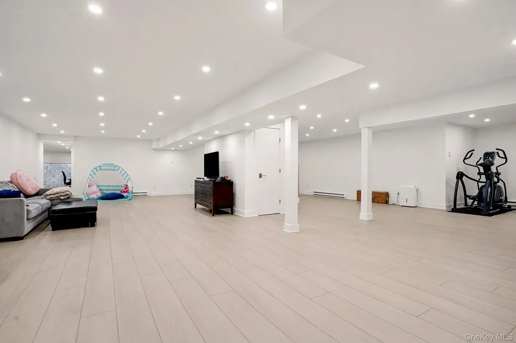 14 Windmill Lane Scarsdale NY 10583