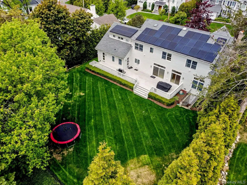 14 Windmill Lane Scarsdale NY 10583