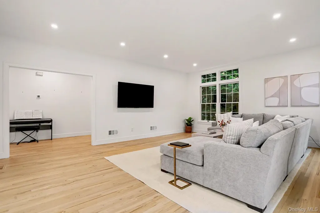 14 Windmill Lane Scarsdale NY 10583