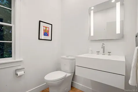 14 Windmill Lane Scarsdale NY 10583