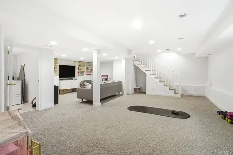 7 Morehead Drive Rye NY 10580