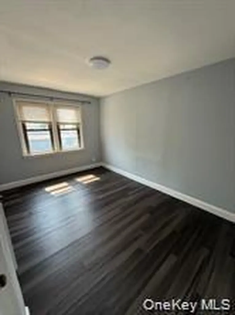 1806 Deer Park Avenue Deer Park NY 11729