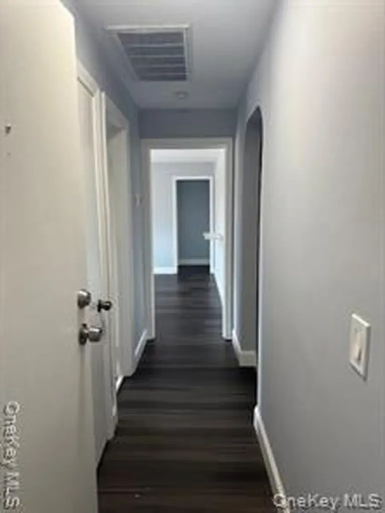 1806 Deer Park Avenue Deer Park NY 11729