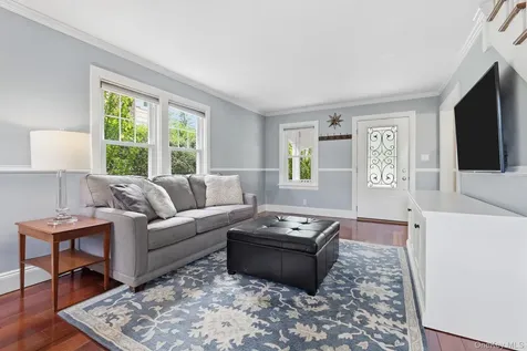 177 Longview Avenue White Plains NY 10605