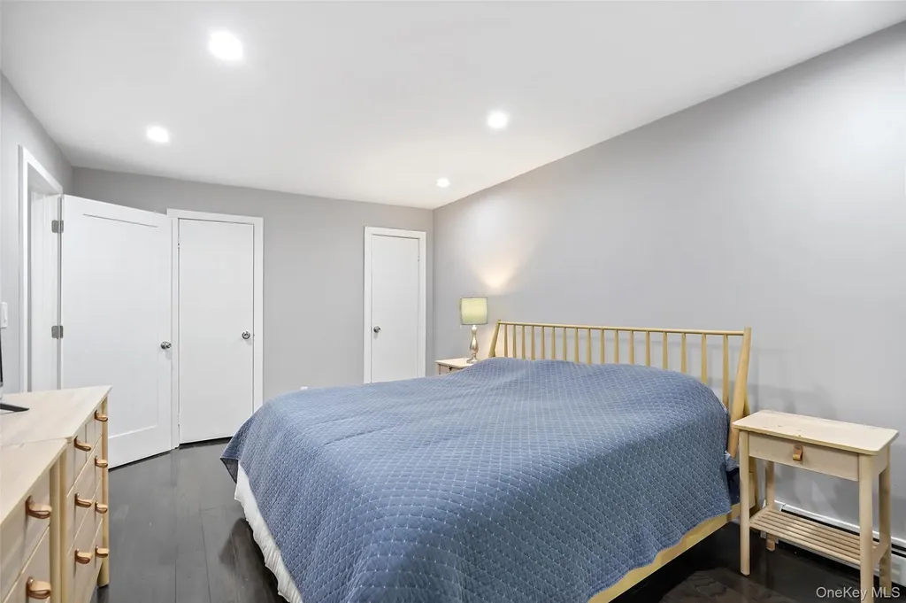 7 N James Street Peekskill NY 10566