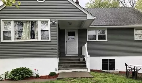 1224 Rt 9g Hyde Park NY 12538
