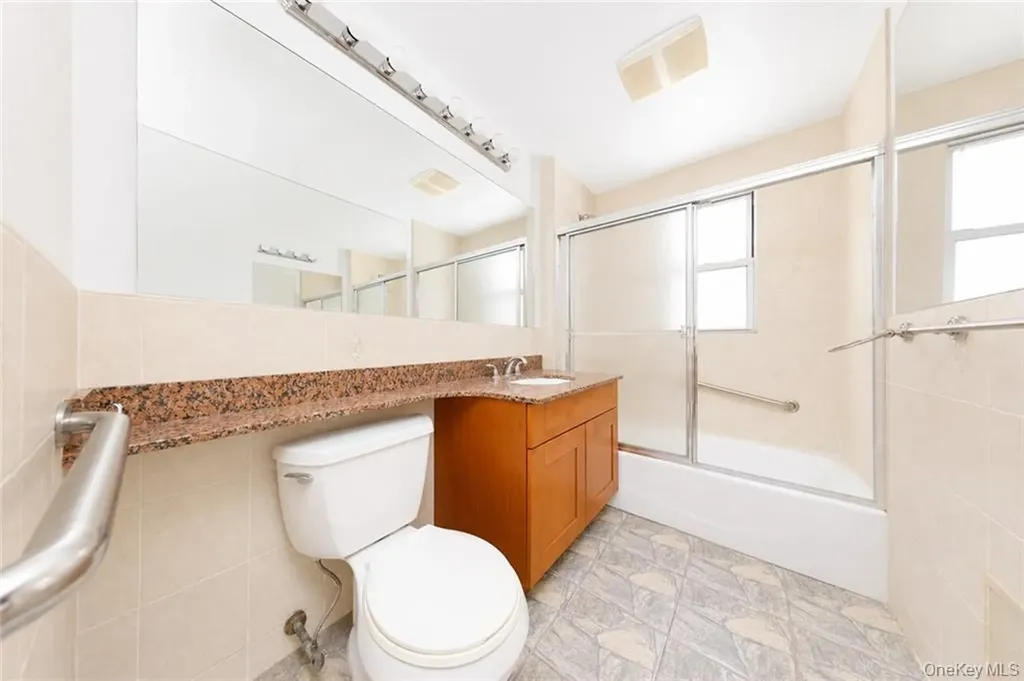 2332 E 21st Street Brooklyn NY 11229