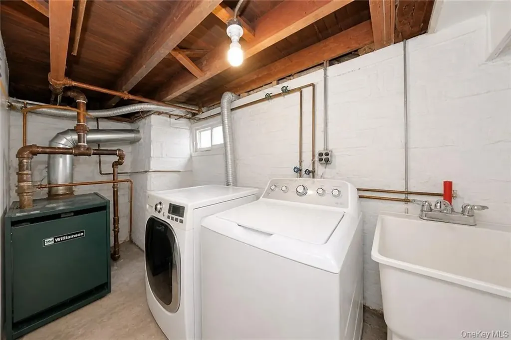 2332 E 21st Street Brooklyn NY 11229