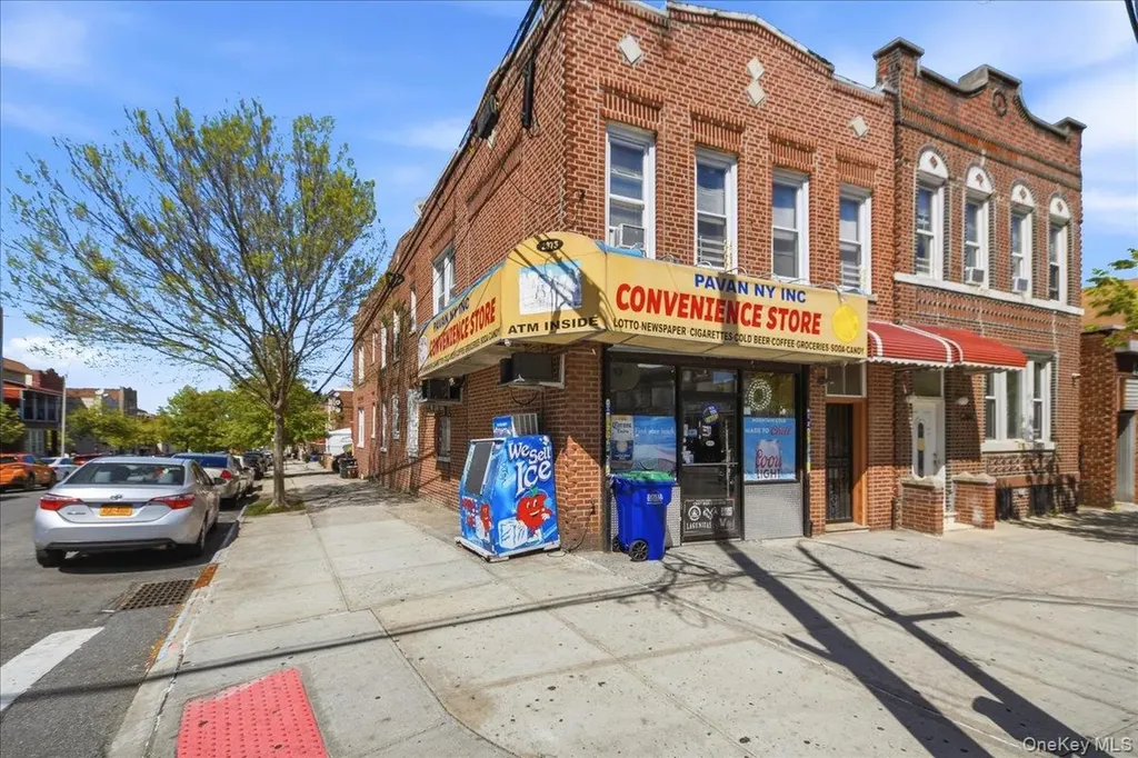 2875 Buhre Avenue Bronx NY 10461