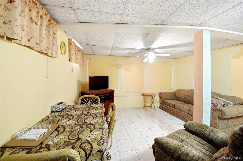 2875 Buhre Avenue Bronx NY 10461