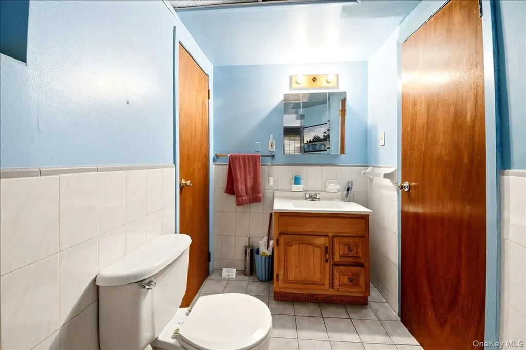 2875 Buhre Avenue Bronx NY 10461