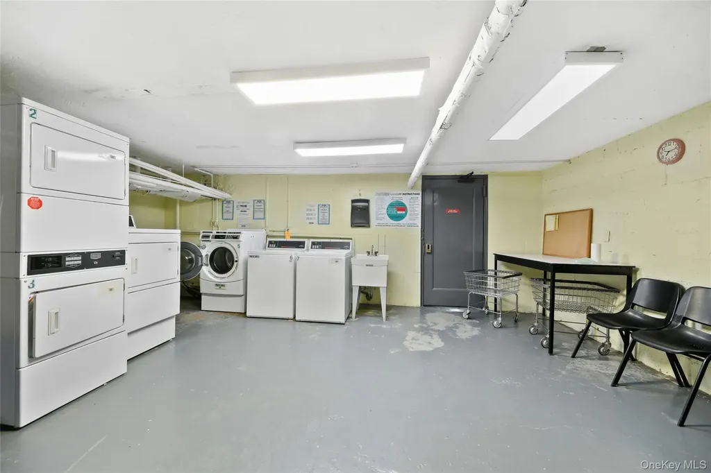 79 N Broadway White Plains NY 10603