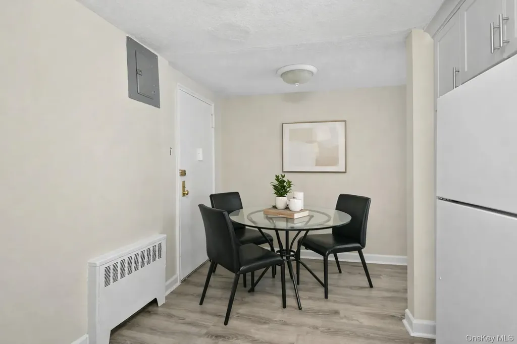 79 N Broadway White Plains NY 10603