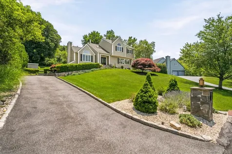 3160 Arbour Lane Yorktown Heights NY 10598