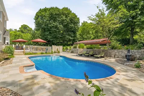 3160 Arbour Lane Yorktown Heights NY 10598