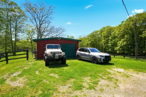 11 Haggerty Hill Road Rhinebeck NY 12572