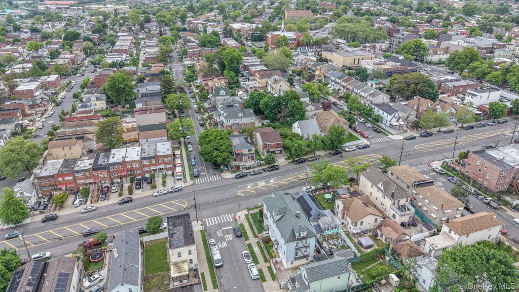 1616 Hammersley Avenue Bronx NY 10469