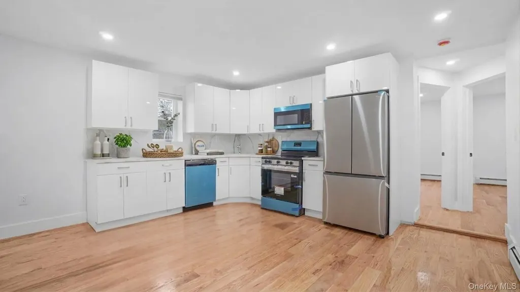 1616 Hammersley Avenue Bronx NY 10469