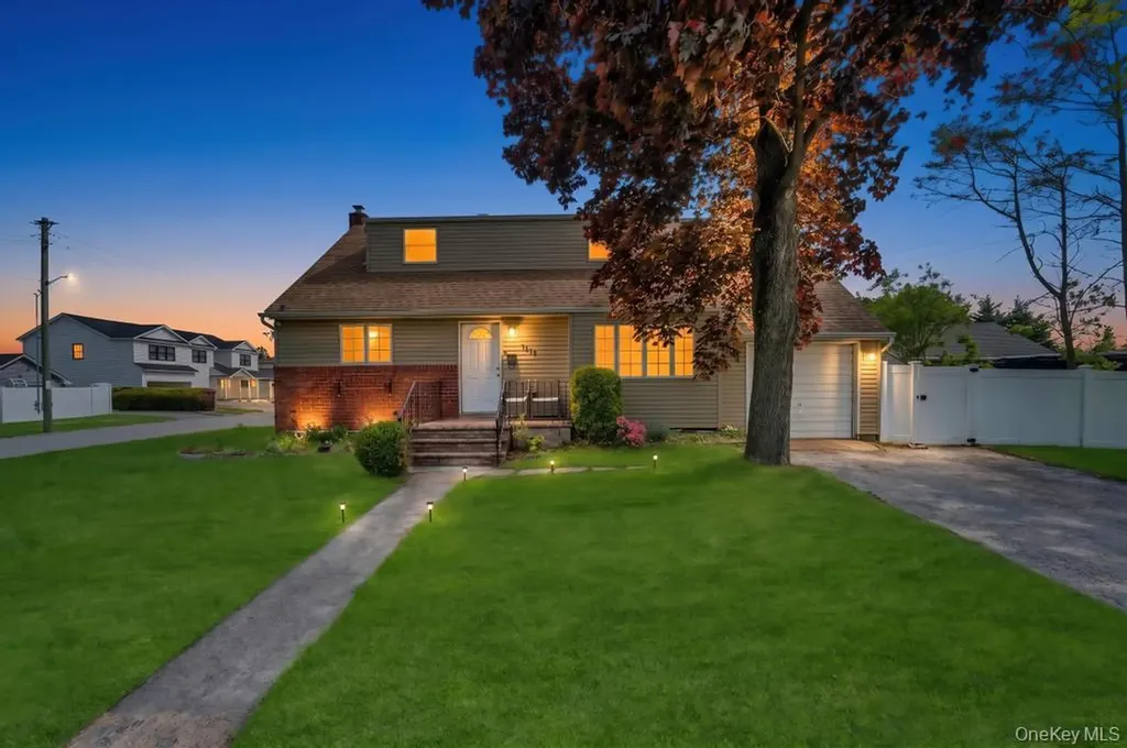 1050 Stewart Avenue Bethpage NY 11714