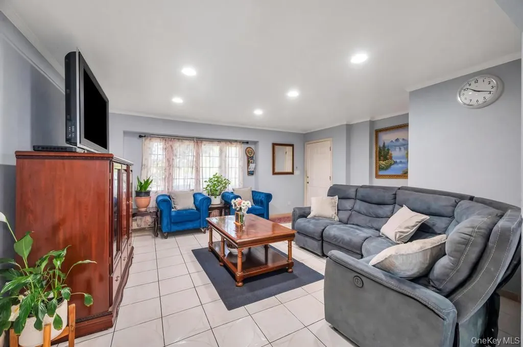 1050 Stewart Avenue Bethpage NY 11714