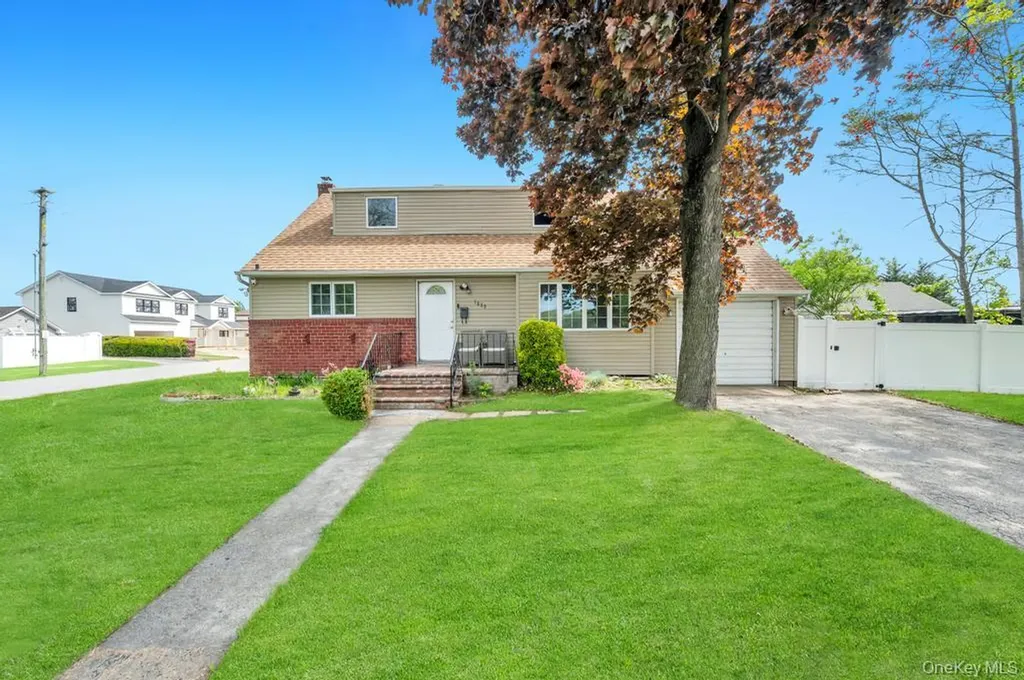 1050 Stewart Avenue Bethpage NY 11714