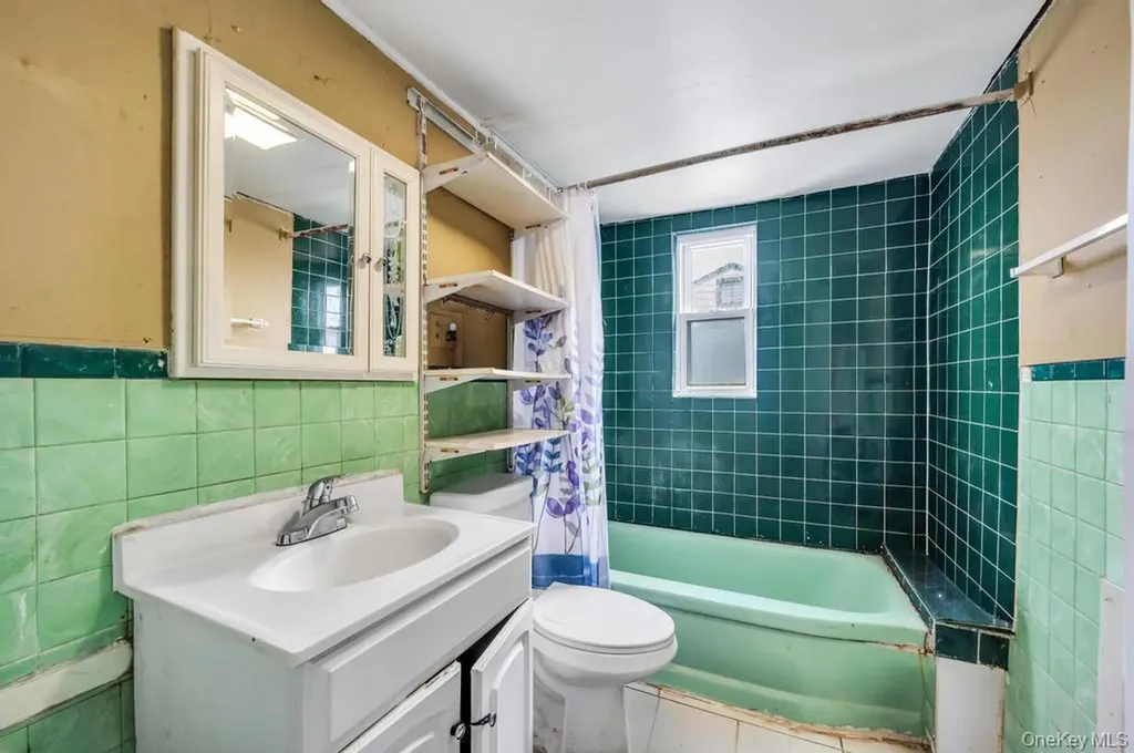 1050 Stewart Avenue Bethpage NY 11714